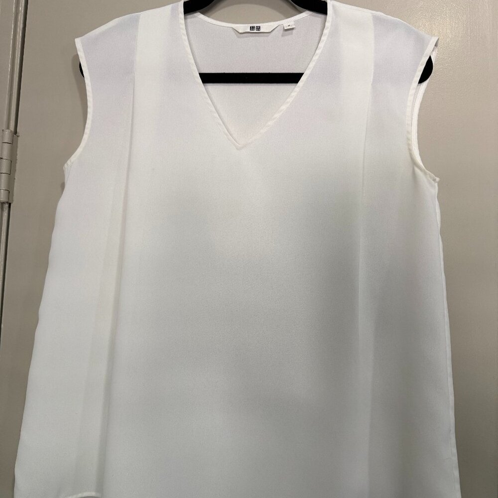 Women's White Medium Flowly V-Neck Short-Sleeve Tunic Blouse Uniqlo